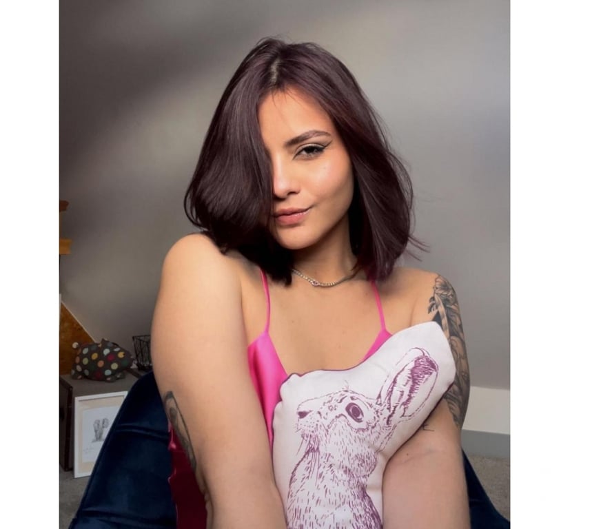 Escorts Norfolk Norwich - Photos for ✨🌹 Aline Brazilian 🌹✨