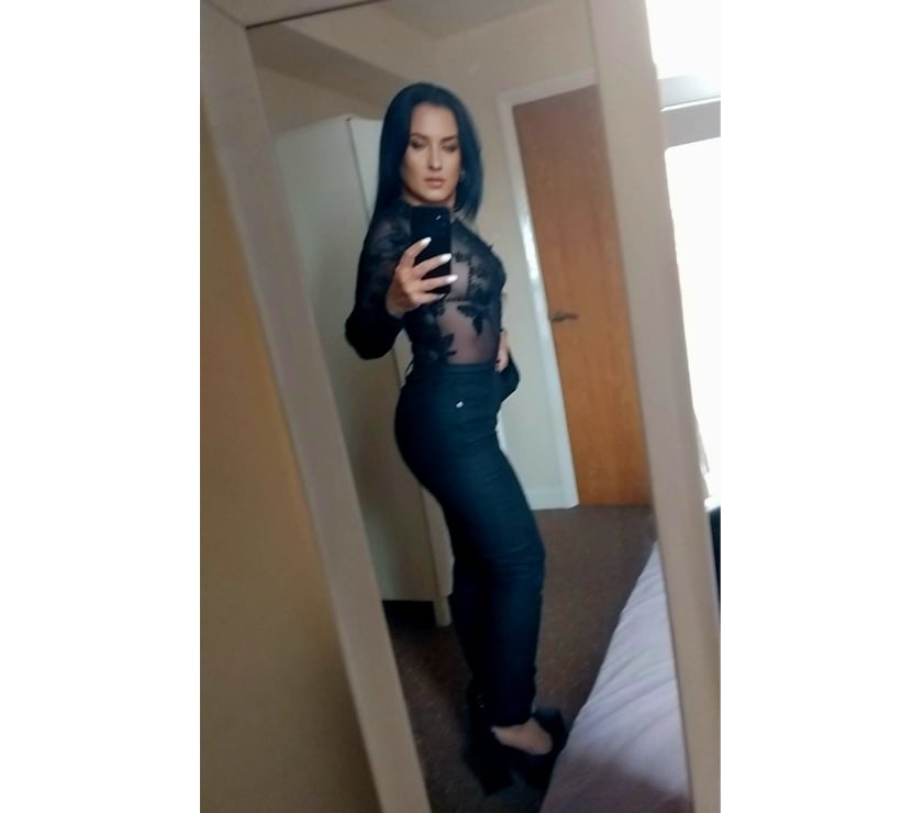 Escorts West Yorkshire Leeds - Photos for ✨ Petite, delicate & naturally sexy…