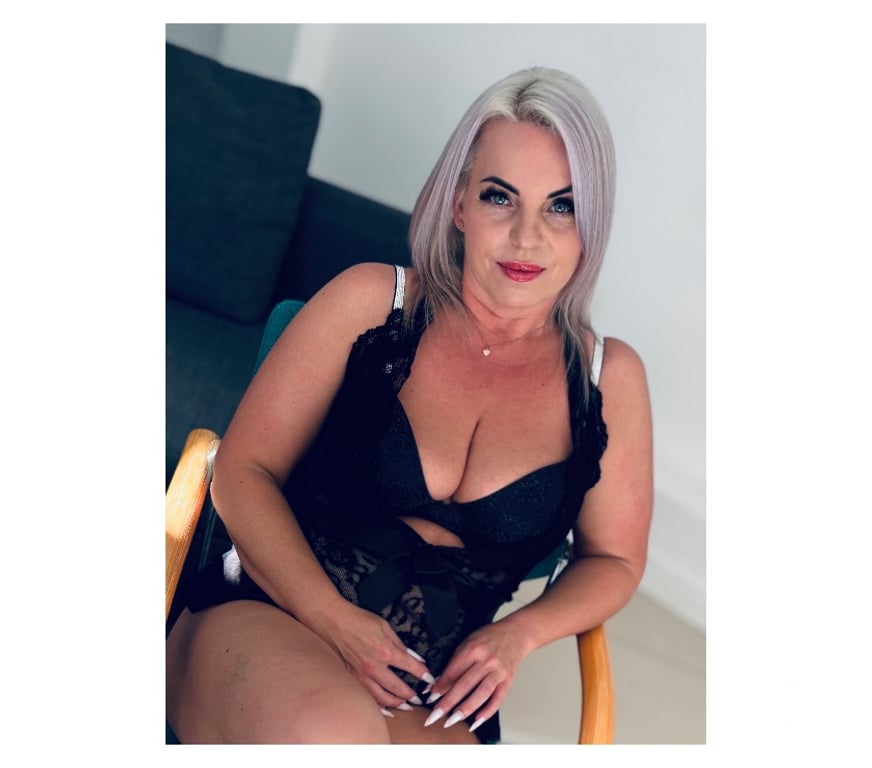 Escorts East London Havering - Photos for 💓Luna💓 New in Romford