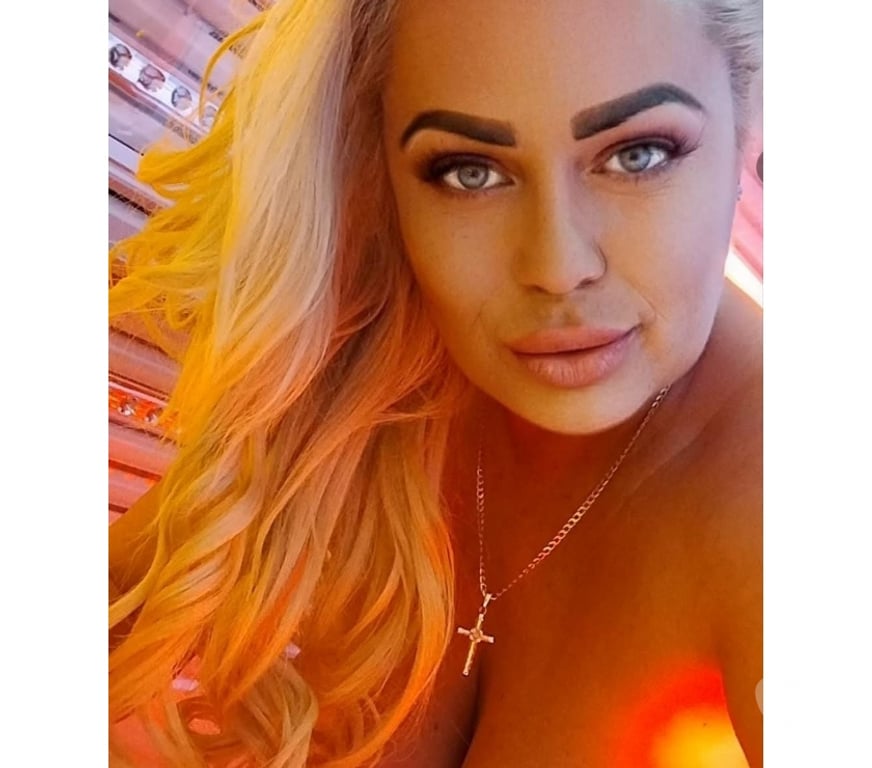 Escorts Fife Dunfermline - Fife - Photos for SEXY BUSTY VICKY IN DUNFERMLINE XXX