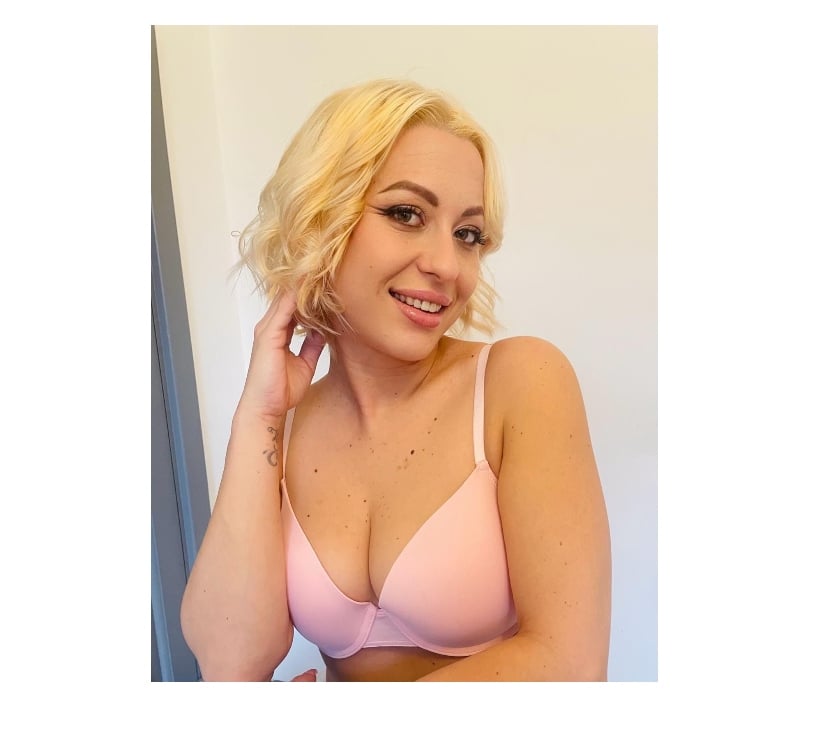 Escorts Brent Kenton - Harrow - Photos for ♥️Hi guys im new here!Mia♥️