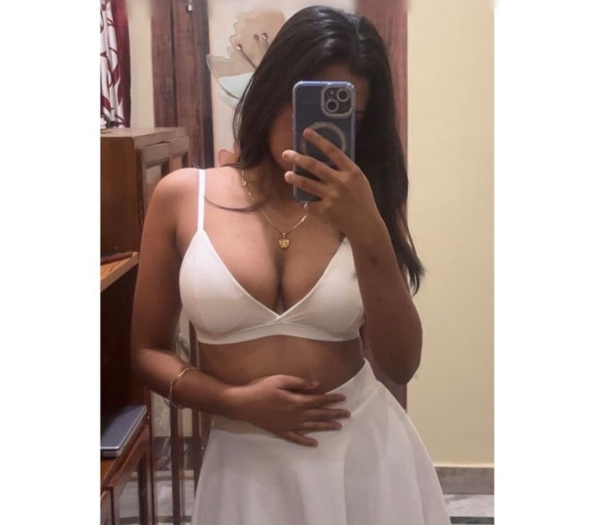 Aishu Indian girl new in hounslow town centre