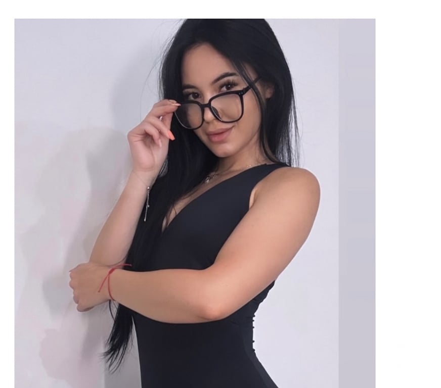 Escorts Essex Harlow - Photos for Outcall Gorgeous Kim