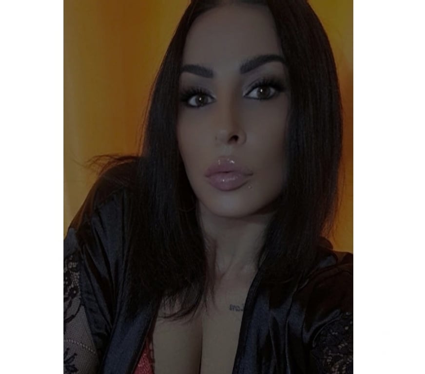 Escorts Essex Thurrock - Essex - Photos for Catalina hot brunette new here just for you ❤️💦😜