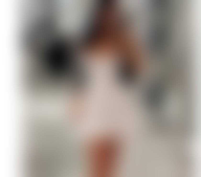 Outcall Stunning Latina