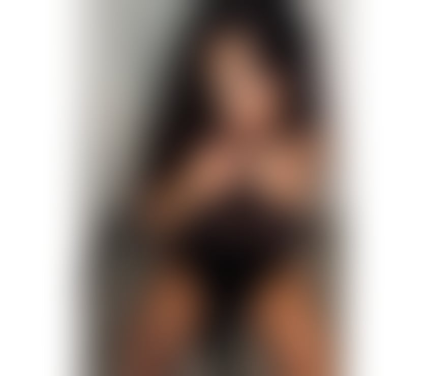 Escorts West Midlands Dudley - Photos for Ariana ready for party ❤️‍🔥new in town