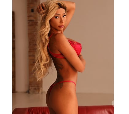 Trans Leicester City Centre Leicester - Photos for Flavia Ozores | First Class GFE Naughty & Versatile • 24h