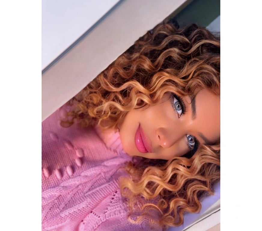 Escorts Nottinghamshire Nottingham - Photos for Yor Brazilian escape rare, magnetic, unforgettable.