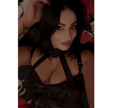 Escort Grays Thurrock - Essex - Photos for Hey hot brunette here just for you ❤️💦😜