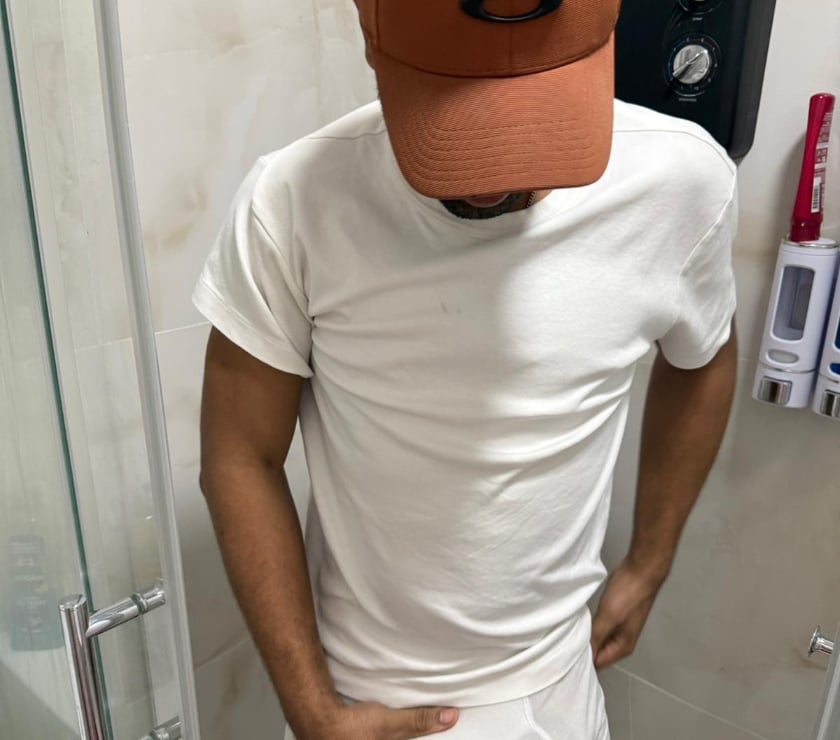 Gay escorts Pinner Station Harrow - Photos for ❤️‍🔥🍆 BRAZILIAN BOY PARTY 🥂🍾couples