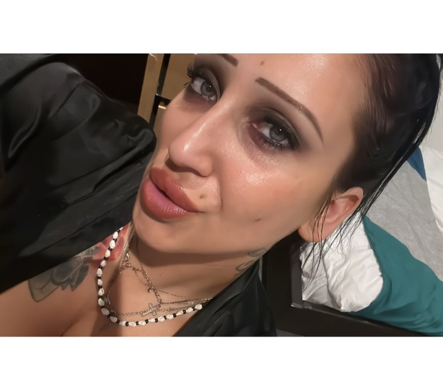 Escorts Peterborough Peterborough City Centre - Peterborough - Photos for Licking honey girl 🧒 🍯