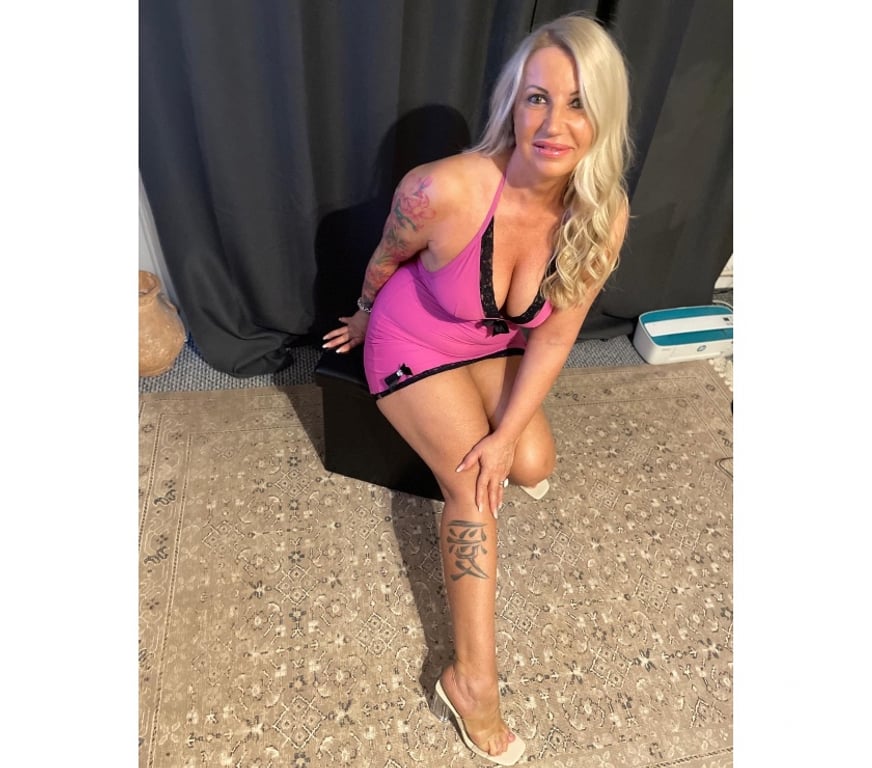 Escorts East London Redbridge - Photos for ❤️SEXY BEATRIX IN TOWN❤️