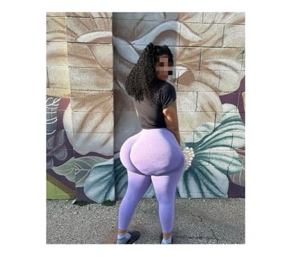 Escorts Stratford East London - Photos for 🍑🤤BIG BUM AVAILABLE NOW🍑🤤