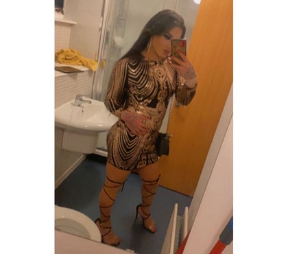 Escort Hurstead Rochdale - Photos for Naty transgender best srv no rush