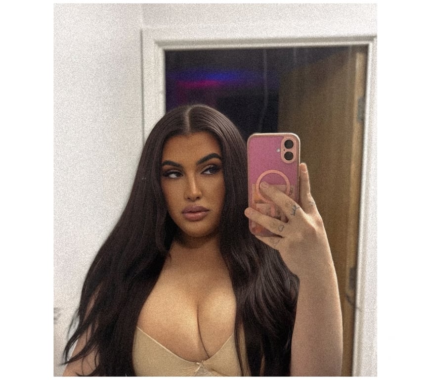 Escorts East London East Ham - East London - Photos for FAT BOOTY TRANS AMELIA 🍑👄💝