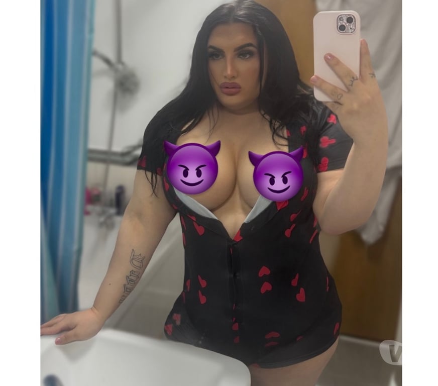Escorts East London East Ham - East London - Photos for FAT BOOTY TRANS AMELIA 🍑👄💝