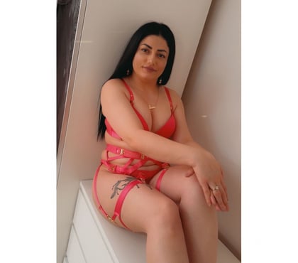 Escorts Heathrow Hillingdon - Photos for 🌸BIANCA🌸SWEET🌸FLOWER🌸