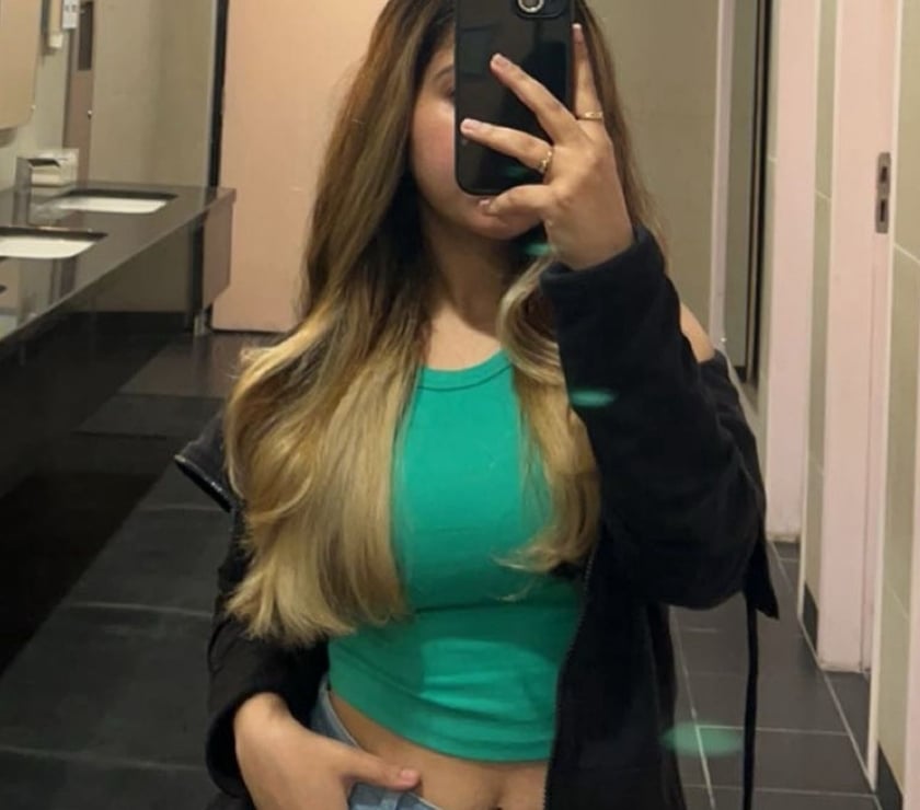 Polite & lovely Indian women around Sheffield today