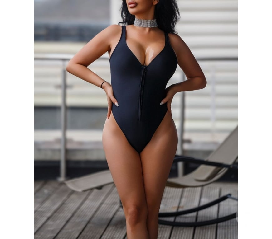 Escorts West London Heathrow Terminal 5 Station - West London - Photos for 🇬🇧😈 Persia Sins 😈🇬🇧