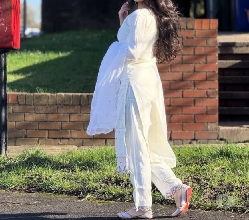 Escorts East London London Fields Station - East London - Photos for Indian Punjabi girl new in your town