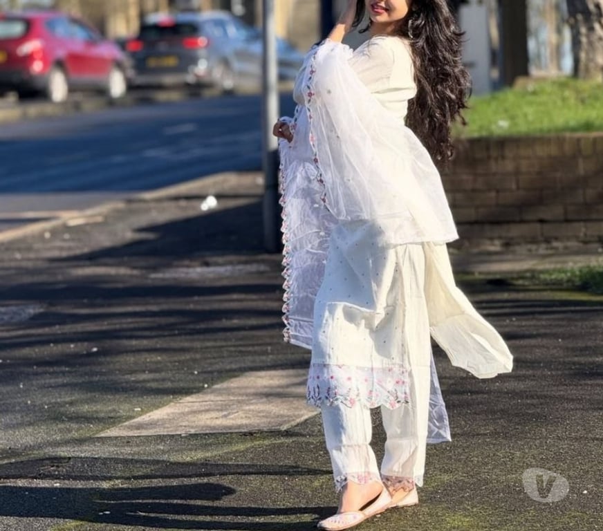 Escorts East London London Fields Station - East London - Photos for Indian Punjabi girl new in your town