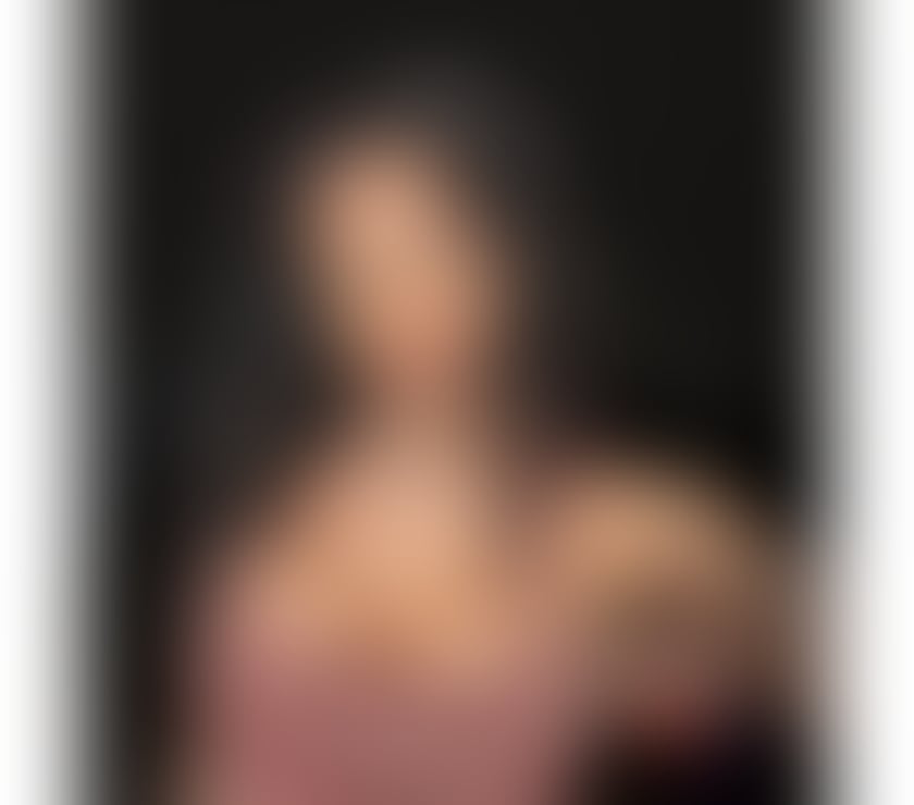 NO RUSH PARTY QUEEN💅 CALL ME!