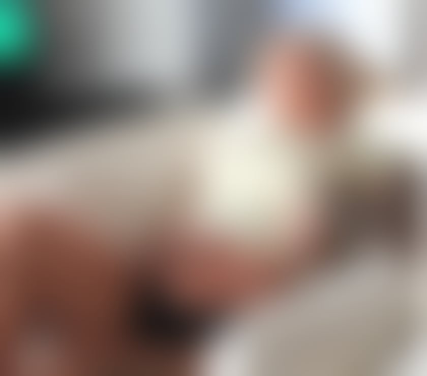  Escorts & Erotic Massage Canary Wharf East London - Photos for LATINA PARTY MOOD ON!!