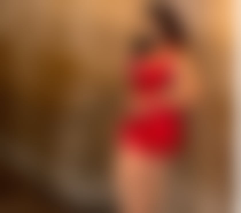 Escorts West Yorkshire Leeds - Photos for Elegant indian woman available now in beeston