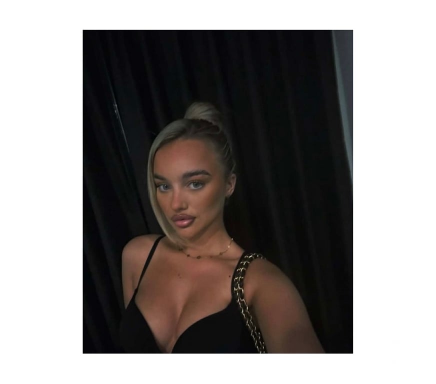 Escorts Essex Colchester - Photos for Beautiful and friendly