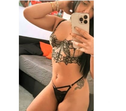 Escorts Burton-on-Trent East Staffordshire - Photos for Linda* new sweety dolls on the town centre