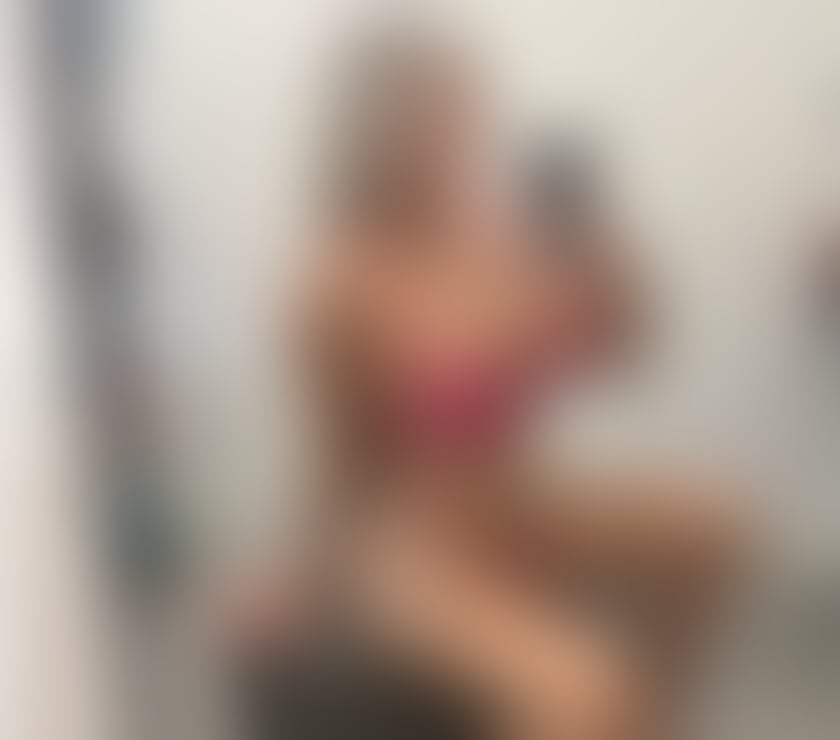 Escorts Hamilton South Lanarkshire - Photos for BEAT PARRY BLONDE NO RUSH OUTCALL ONLY