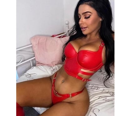  Escorts & Erotic Massage Belfast City Centre (South) Belfast - Photos for FLORENTINA NEW IN CITY BOOK NOW PARTY OUTCAL