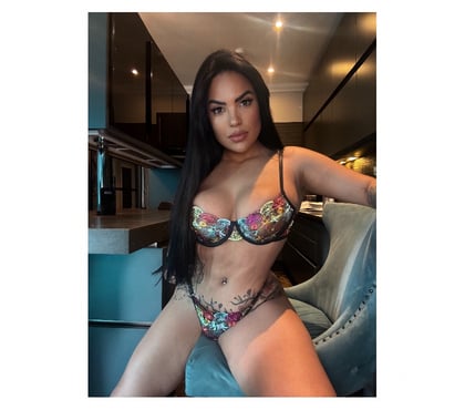 Escorts Kew Gardens Station South West London - Photos for RAYKA ❤️‍🔥 PARTY BRAZILIAN GIRL 🇧🇷