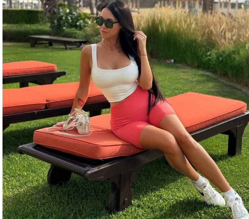 Escorts East London Redbridge - Photos for SABRiNA NEW Hot Party Girl in E12 Near Ilford Station