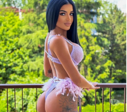 Escorts Thame South Oxfordshire - Photos for New brunette in town only a few days.