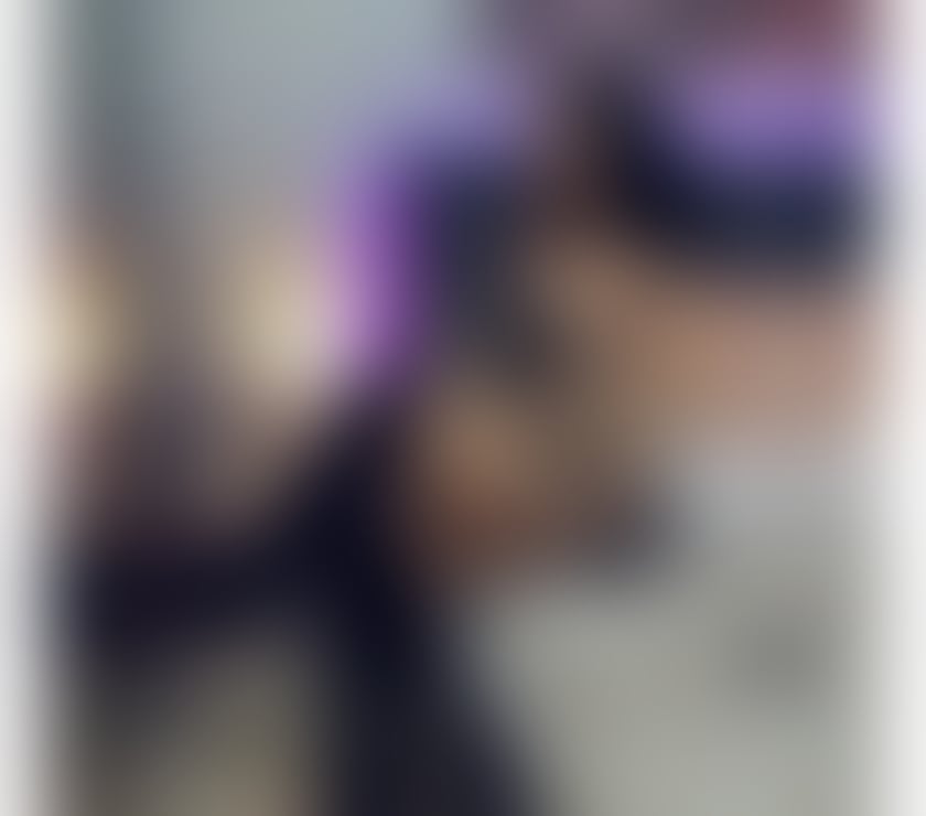  Escorts Roundhay Leeds - Photos for Hi I m mirabela new girls owo Massage