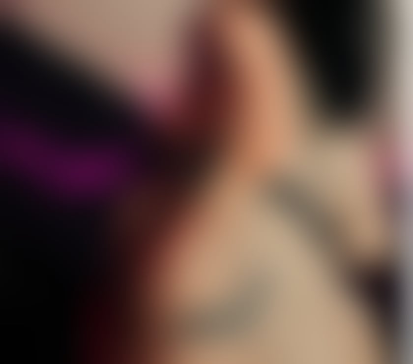 Escorts Somerset Yeovil - Somerset - Photos for Curvaceous tattooed professional available for bookings