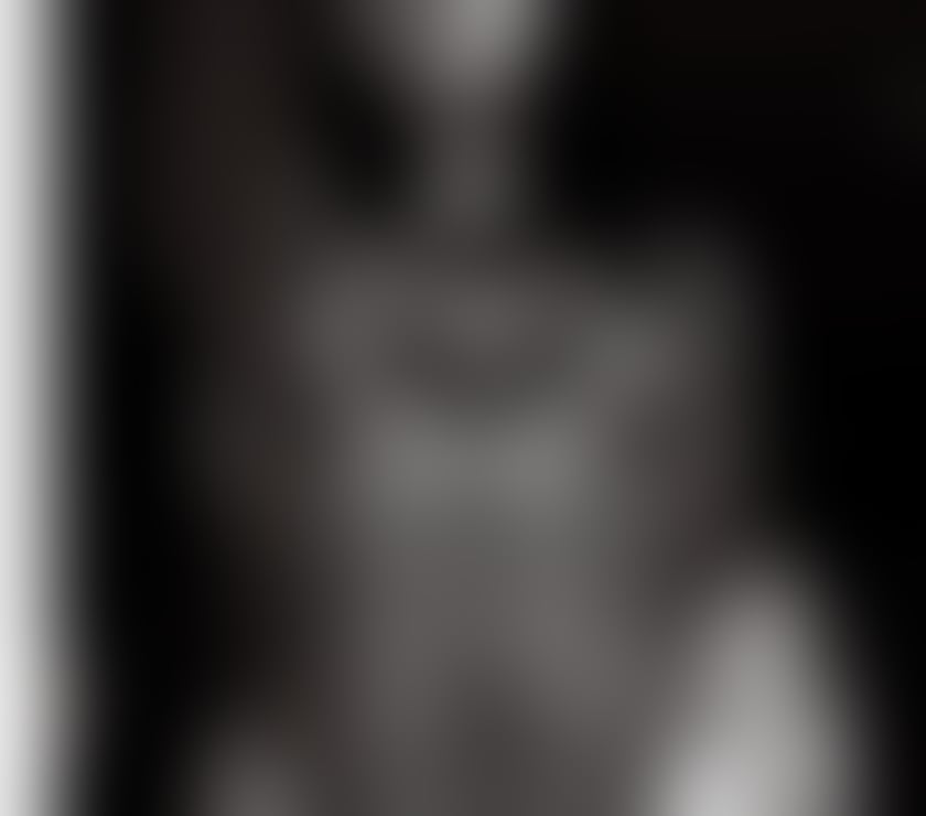 Escorts Somerset Yeovil - Somerset - Photos for Curvaceous tattooed professional available for bookings