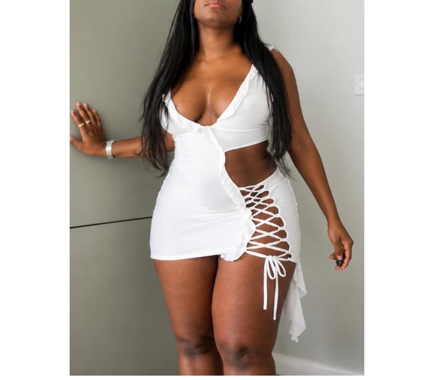 Escorts Glasgow East Kilbride - Glasgow - Photos for G74 INCALL East Kilbride...information writing on WhatsApp.