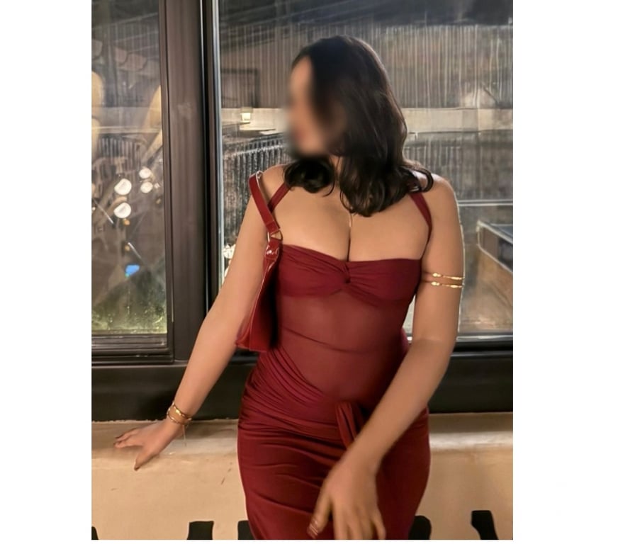 Escorts Greater Manchester Bolton - Photos for Elegant Indian lady in Bolton