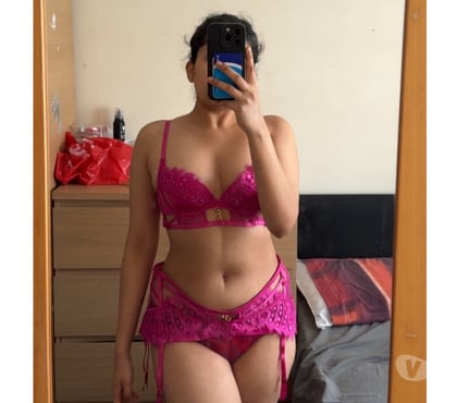 Escorts Stratford Station East London - Photos for Available anytime and always