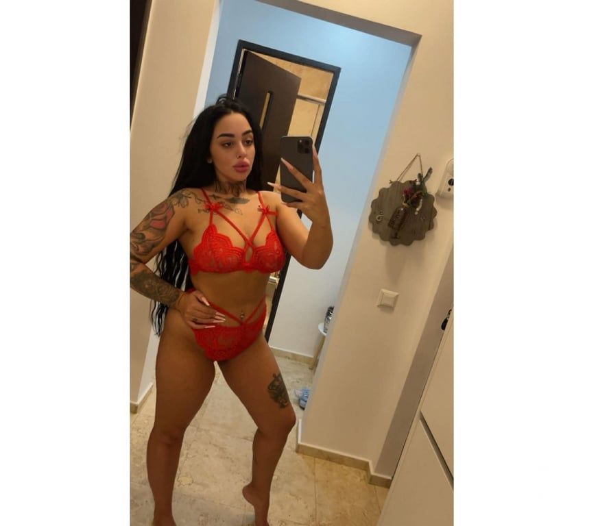 Escorts Leicestershire Leicester - Photos for SWEETS😘 AND INNOCENT❤️DEVIL👿❤️‍🔥