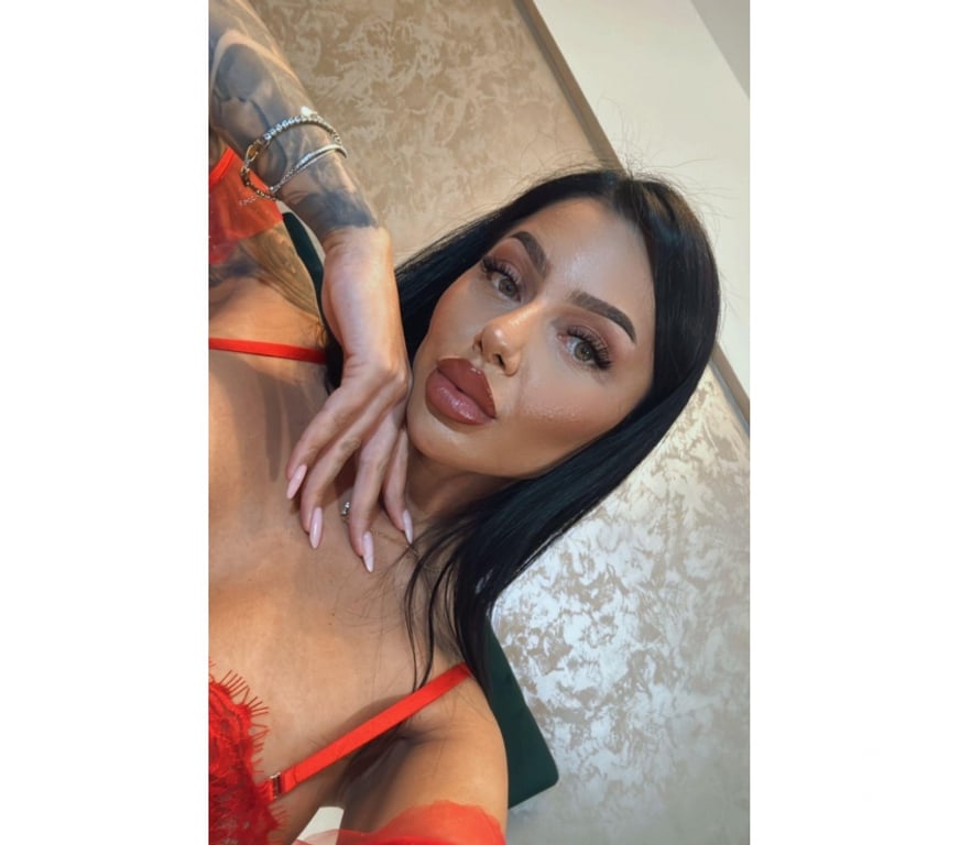 Escorts East London Canary Wharf - East London - Photos for Video confirmation- Party-Incall-Outcall-Gfe-Just arrived