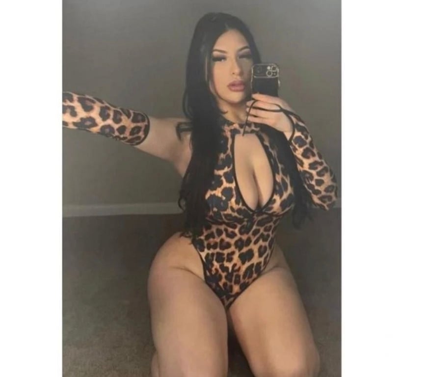 Escorts Peterborough Peterborough City Centre - Peterborough - Photos for ROSA❌OWO ❌🔝💯 GENUINE💯🍾PARTY💥NO RUSH