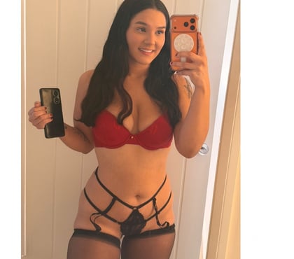 Escorts Perth Perth and Kinross - Photos for Brazilian 🇧🇷hottie Amanda Kiss included 👄