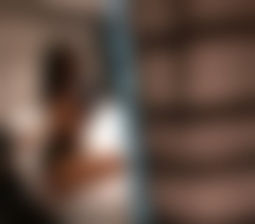 Escorts West Yorkshire Leeds - Photos for Sweet, curvy, confident, and full of good vibes ..