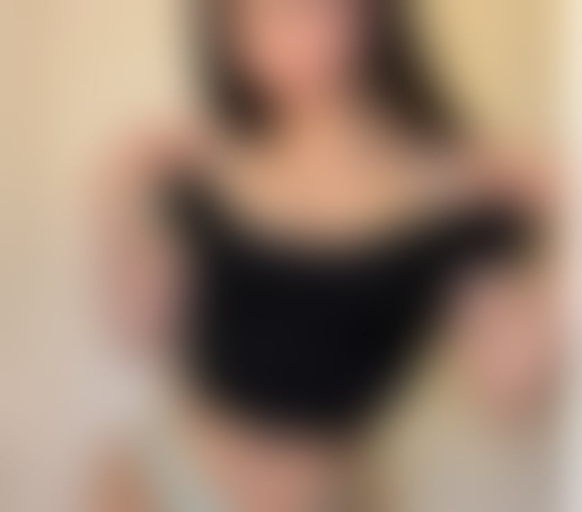 New in town 💖 Sweet latina