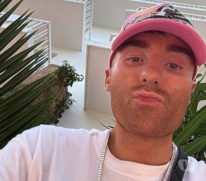 Gay Escorts Manchester City Centre Manchester - Photos for Fun Smooth Angel Boy