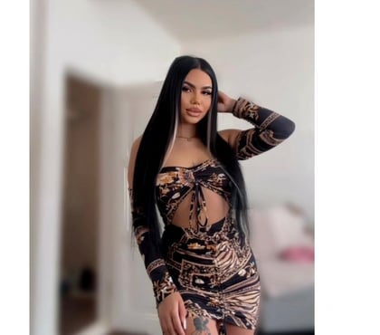  Escorts Greet Birmingham - Photos for Hello, I'm new here, Party girls❤️