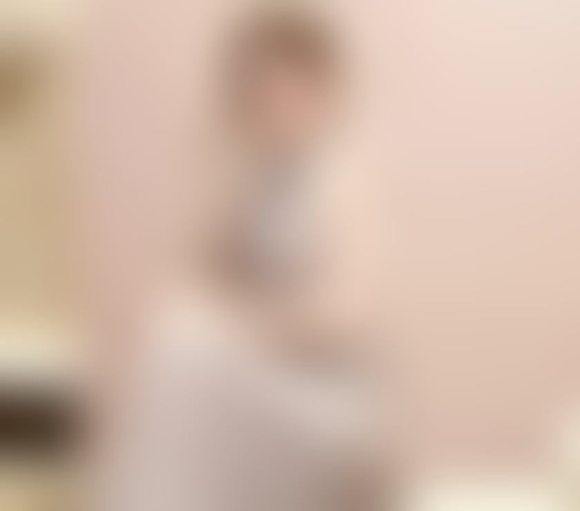 Escorts Chinatown Central London - Photos for Best Asian Escorts Massage Services